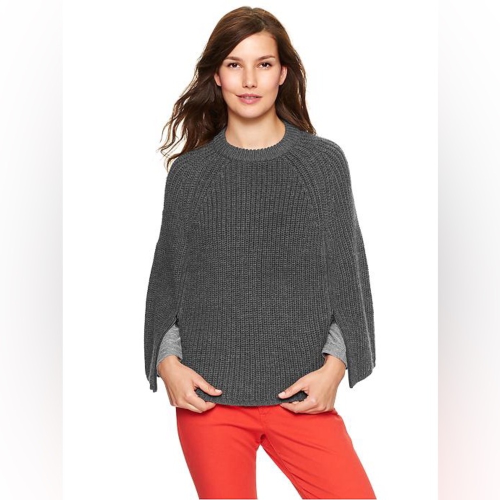GAP Sweater Zip Cape in charcoal gray oversized